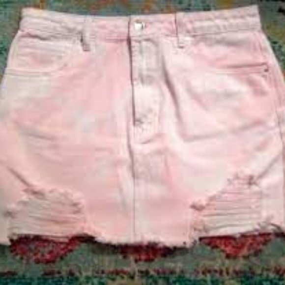 Tie-Dye Denim Mini Skirt - Picture 3 of 8